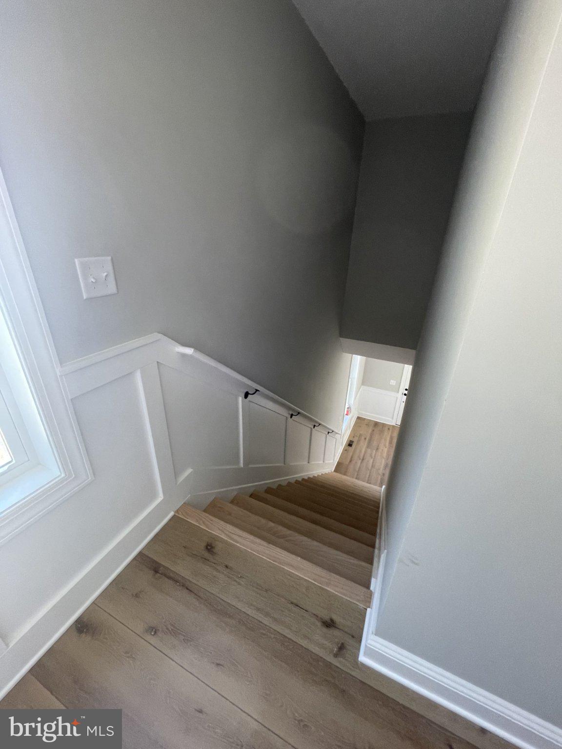 510 Talbot Road Stevensville, MD 21666 - Photo 14 of 31 Stylish wainscot adorns the staircase.