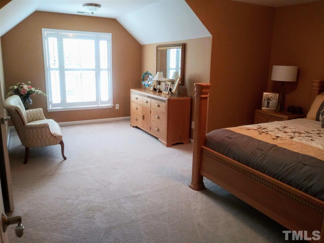 5020 Isabella Cannon Drive Raleigh, NC 27612 - Photo 24 of 29 huge bedroom with walk-in-closet