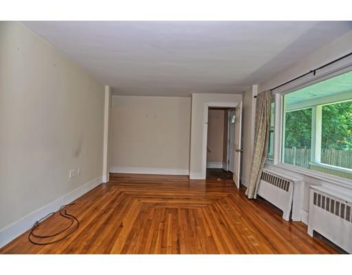 34 Salem Road Billerica, MA 01862 - Photo 11 of 33 Gallery Image 11