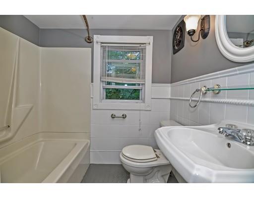 34 Salem Road Billerica, MA 01862 - Photo 14 of 33 Gallery Image 14