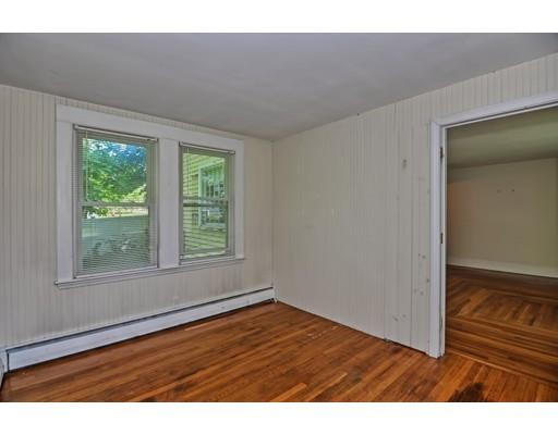 34 Salem Road Billerica, MA 01862 - Photo 9 of 33 Gallery Image 9