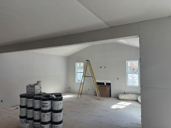 $1,250,000 | 61 Whitford Street, Manchester, NH 03104