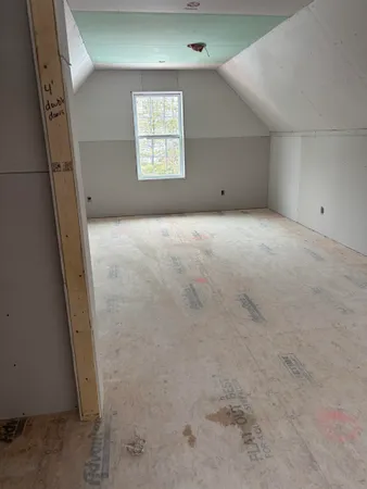 $1,250,000 | 61 Whitford Street, Manchester, NH 03104