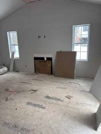 $1,250,000 | 61 Whitford Street, Manchester, NH 03104