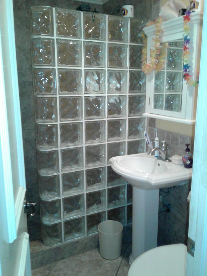 5422 Garfield Road Delray Beach, FL 33484 - Photo 16 of 18 Miami Block glass shower stall