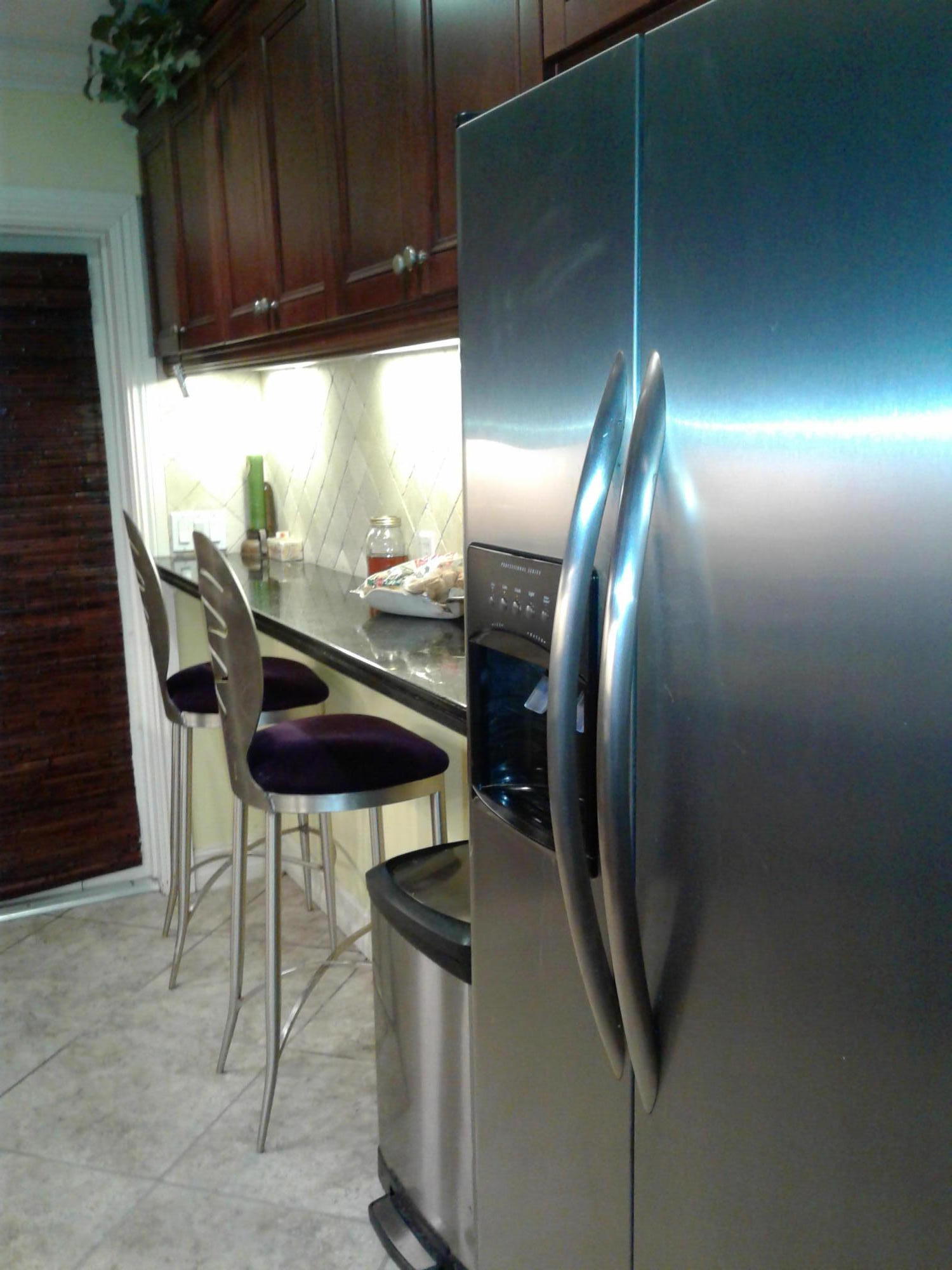 5422 Garfield Road Delray Beach, FL 33484 - Photo 3 of 18 Breakfast nook and Stainless Appliances