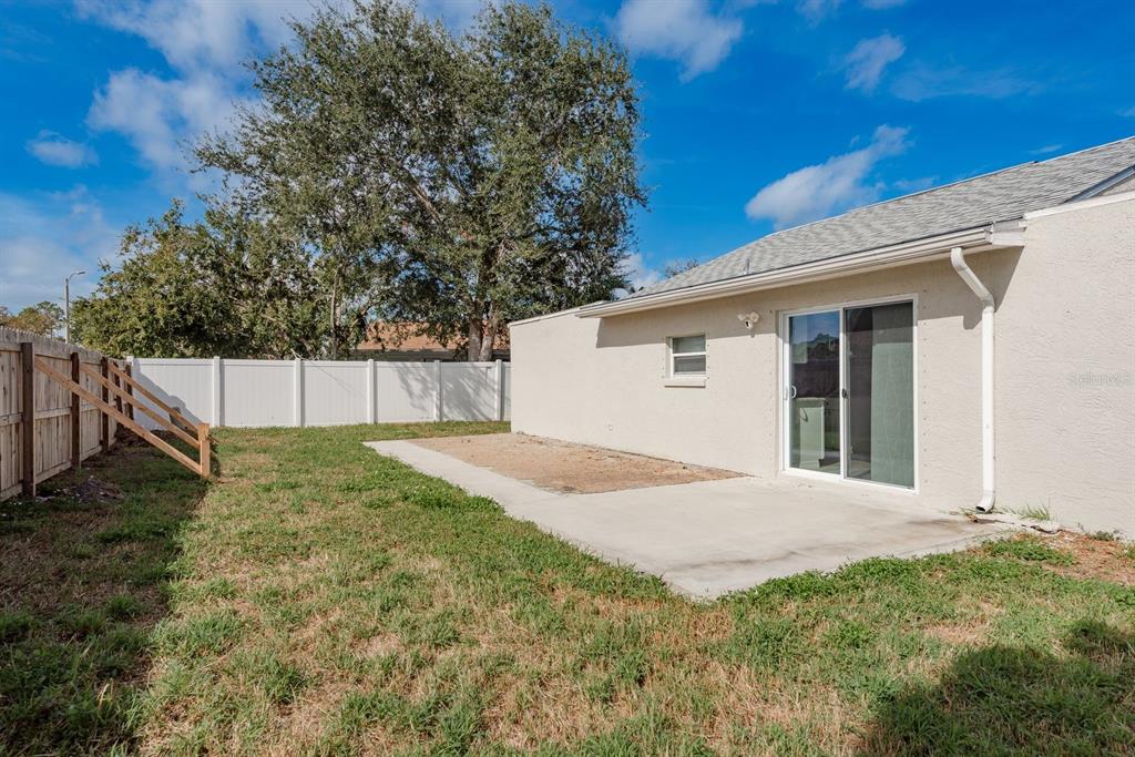 3538 Bluebell Lane Holiday, FL 34691 - Photo 24 of 25 a view of a backyard