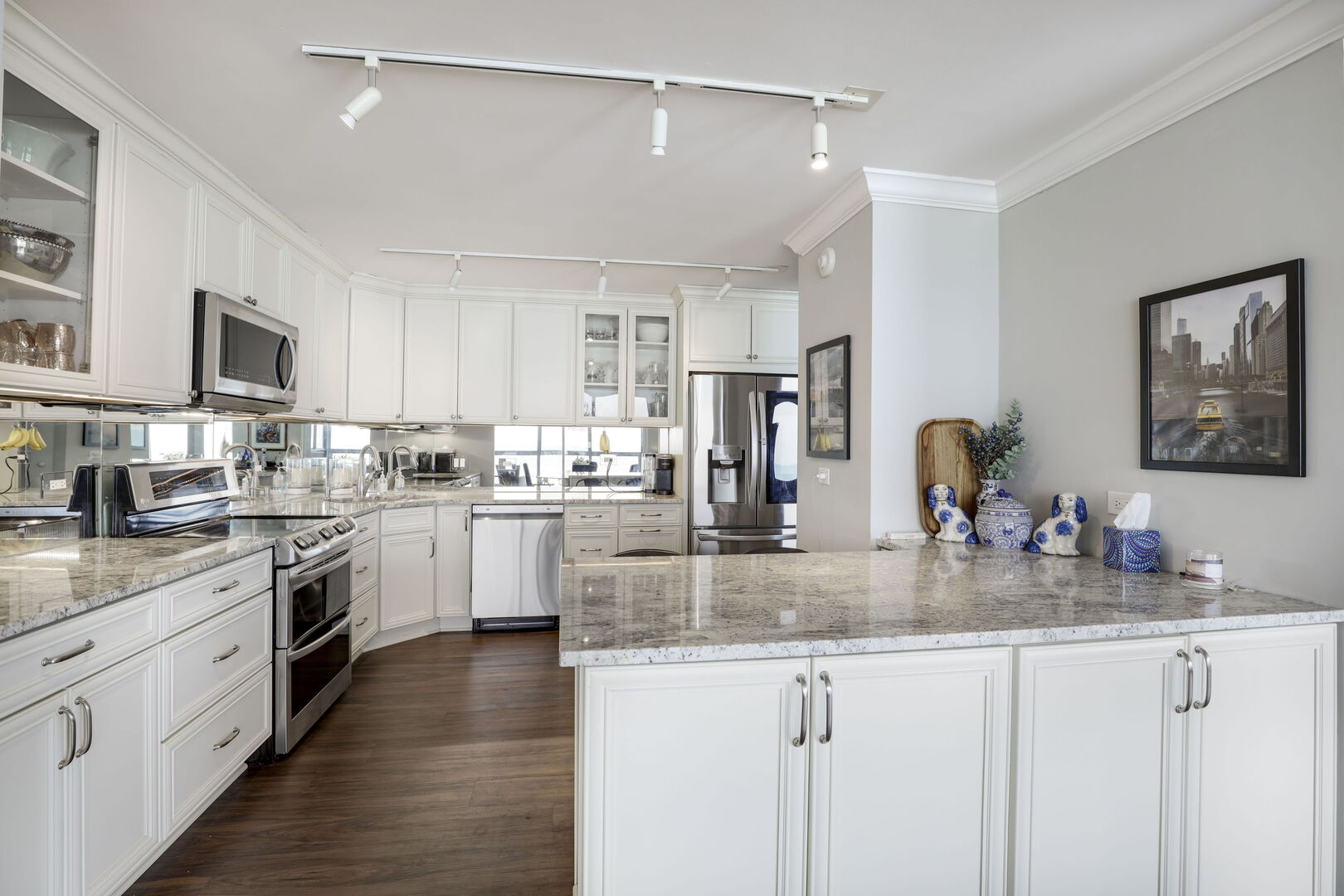 1500 Sheridan Road, Unit 7E Wilmette, IL 60091 - Photo 4 of 20