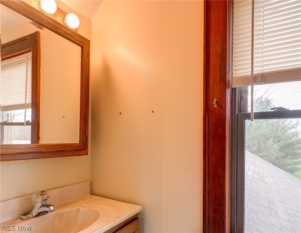7735 Brakeman Road Painesville, OH 44077 - Photo 22 of 31