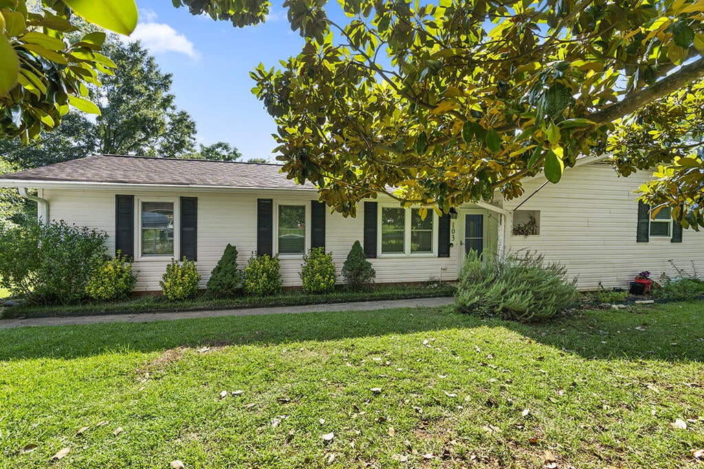 103 Ridgemont Court Greenwood, SC 29649 - Photo 14 of 18 Gallery Image 14