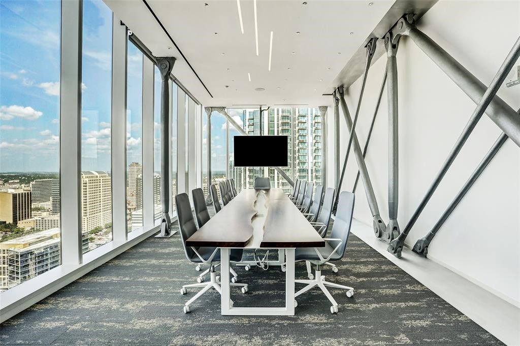 301 West Avenue, Unit 2604 Austin, TX 78701 - Photo 24 of 30