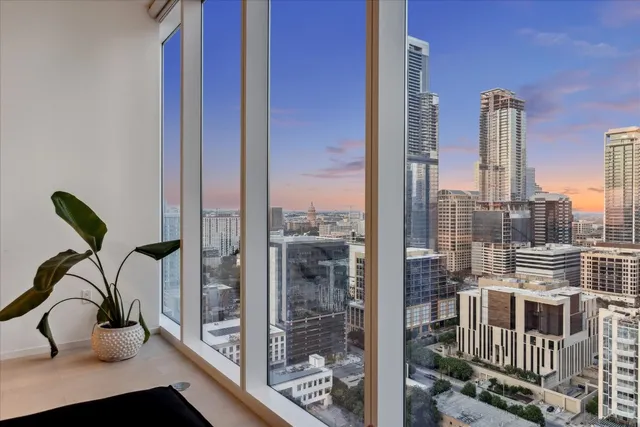 $5,700 | 301 West Avenue, Unit 2604, Austin, TX 78701