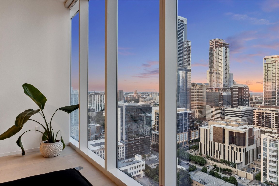 301 West Avenue, Unit 2604 Austin, TX 78701 - Photo 9 of 30