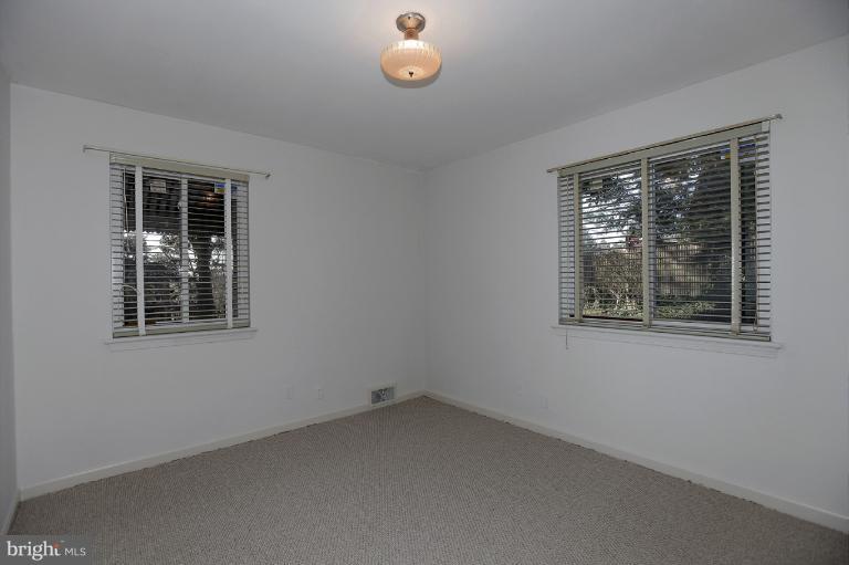 4820 Avondale Road Hyattsville, MD 20782 - Photo 11 of 16 Bedroom