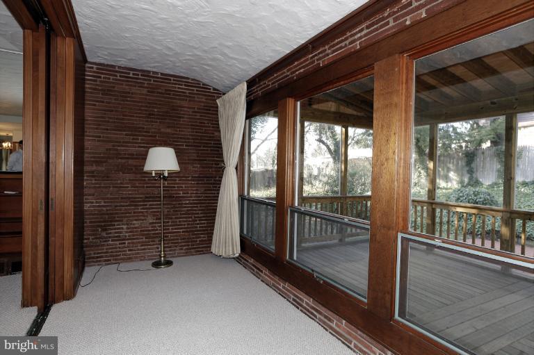 4820 Avondale Road Hyattsville, MD 20782 - Photo 13 of 16 Interior (General)