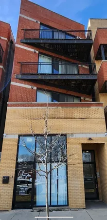 $299,995 | 4012 South Western Avenue, Unit 2, Chicago, IL 60609