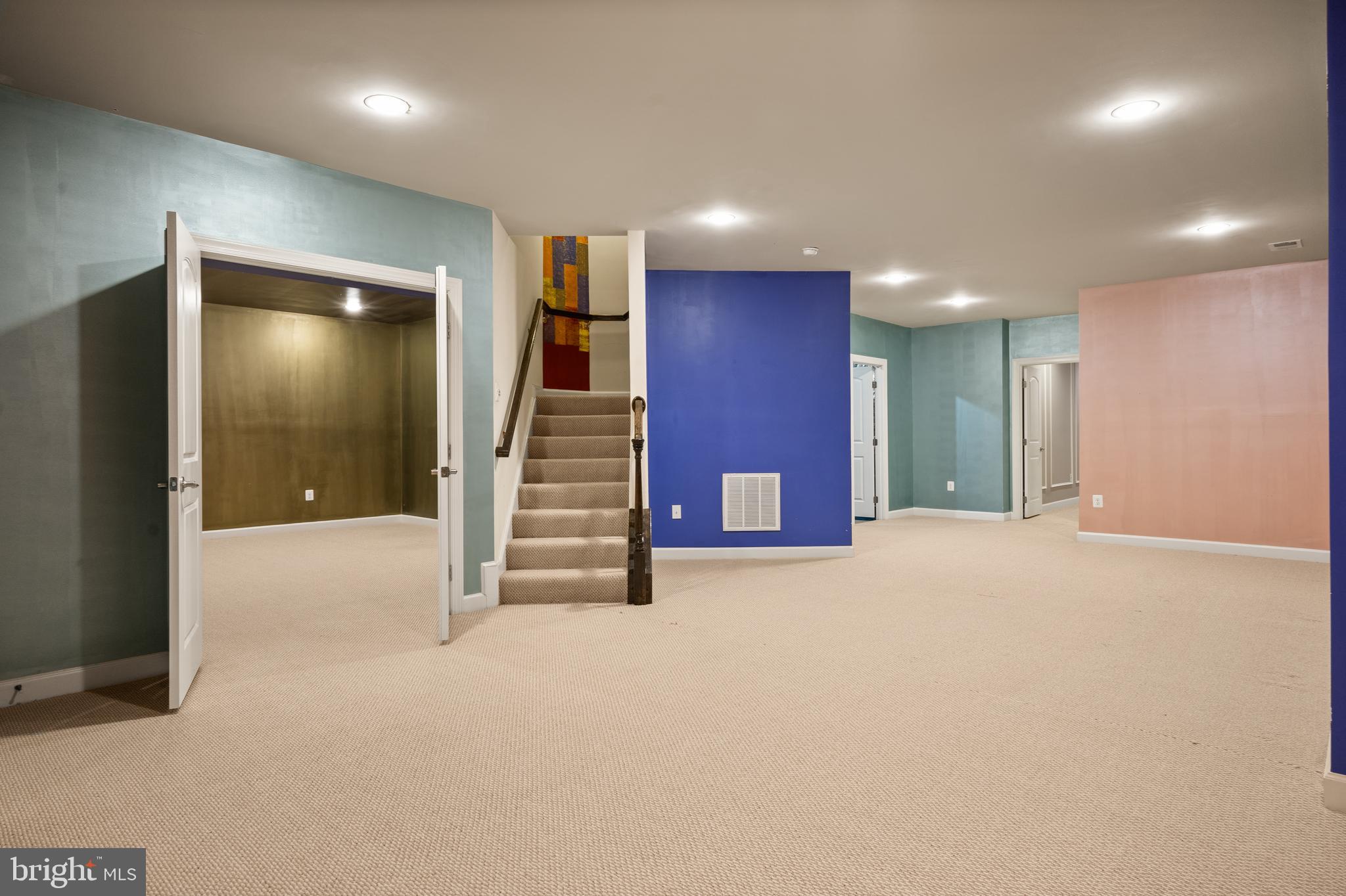 42556 Pine Forest Drive Chantilly, VA 20152 - Photo 12 of 32