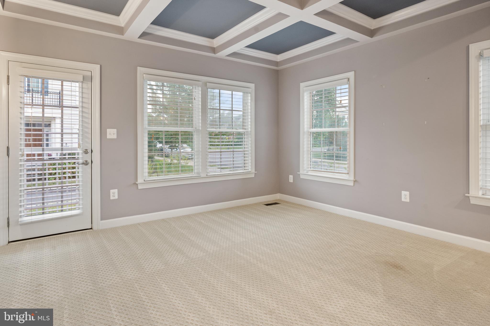 42556 Pine Forest Drive Chantilly, VA 20152 - Photo 18 of 32