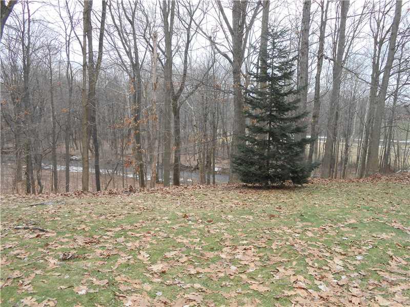 246 Old Hickory Road New Castle, PA 16102 - Photo 22 of 22 Yard/Garden.