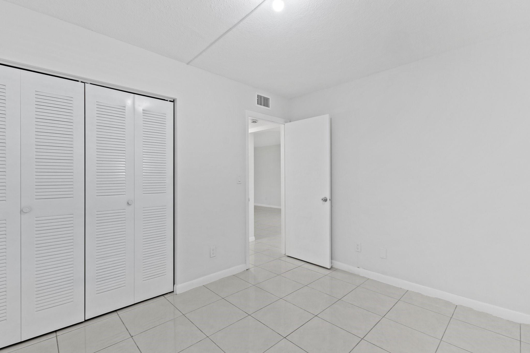 3470 Foxcroft Road, Unit 104 Miramar, FL 33025 - Photo 11 of 27 Photo 11