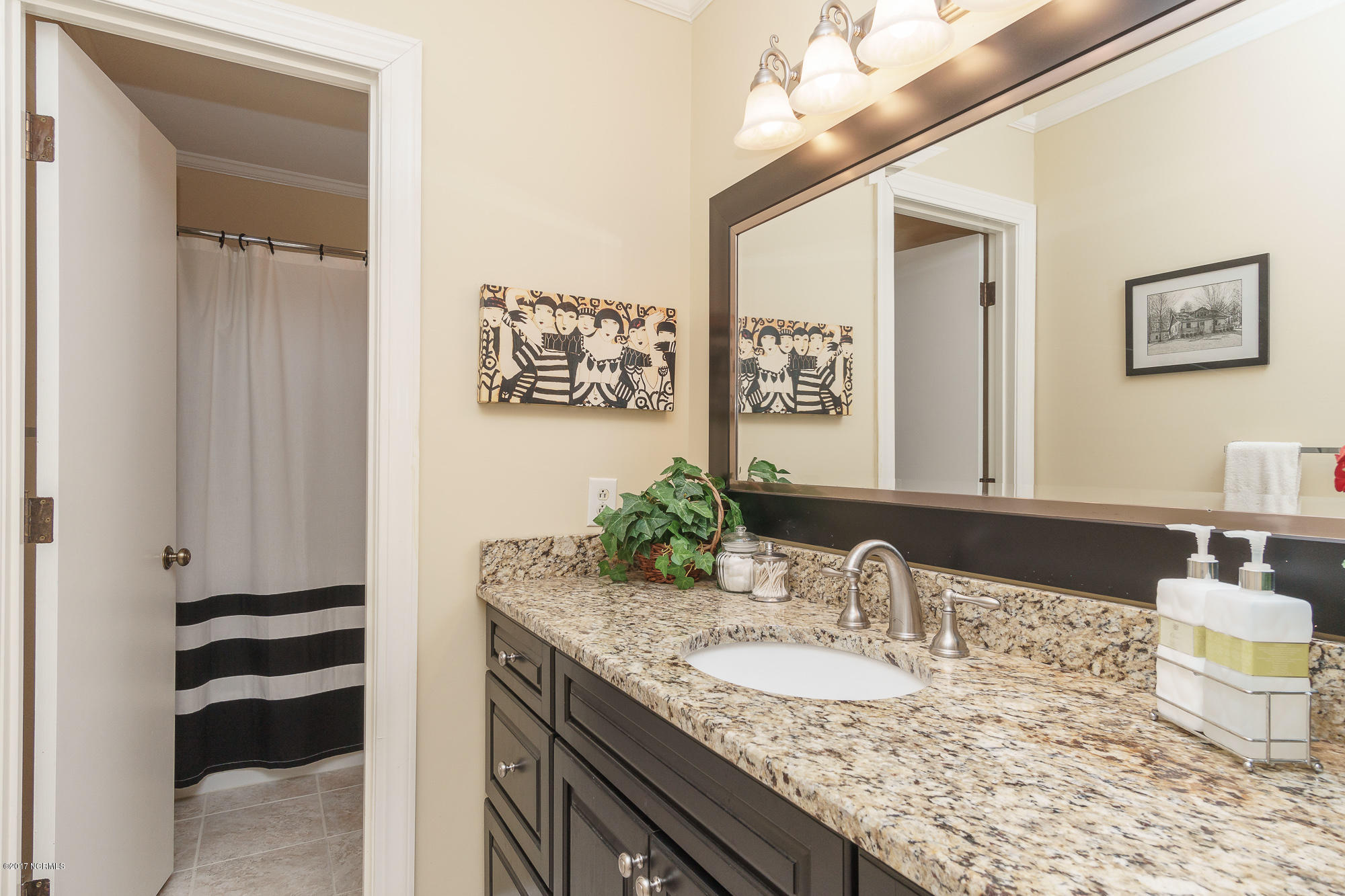 800 Lake Pointe Road New Bern, NC 28562 - Photo 12 of 36 800 Lake Pointe Road