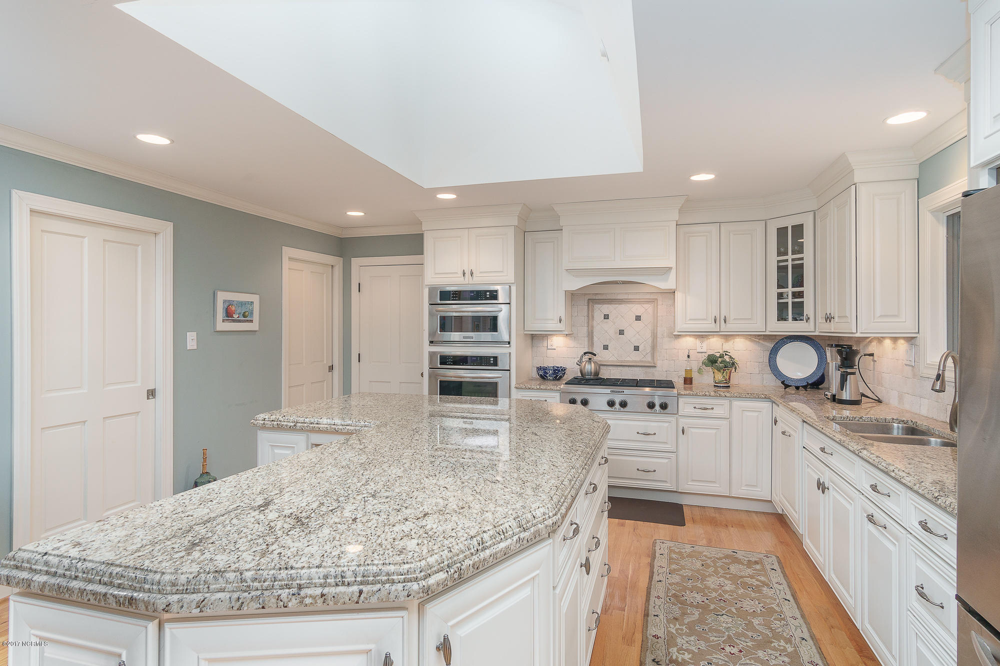 800 Lake Pointe Road New Bern, NC 28562 - Photo 8 of 36 800 Lake Pointe Road