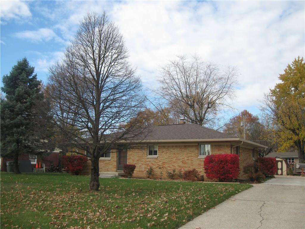 2244 Woodcrest Road Indianapolis, IN 46227 - Photo 3 of 28 Gallery Image 3