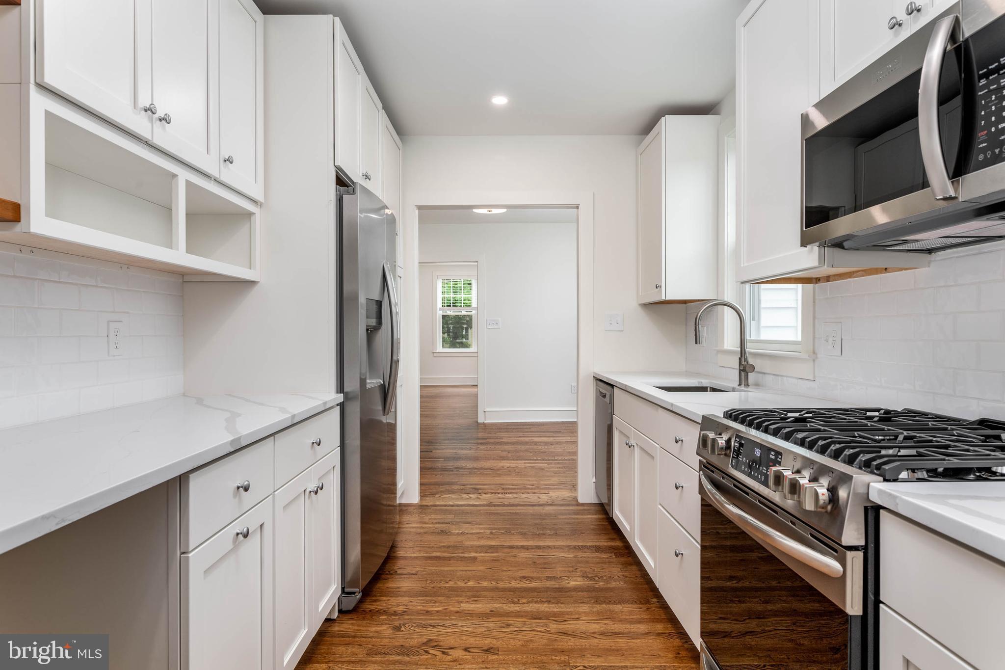 336 South Devon Avenue Wayne, PA 19087 - Photo 9 of 26