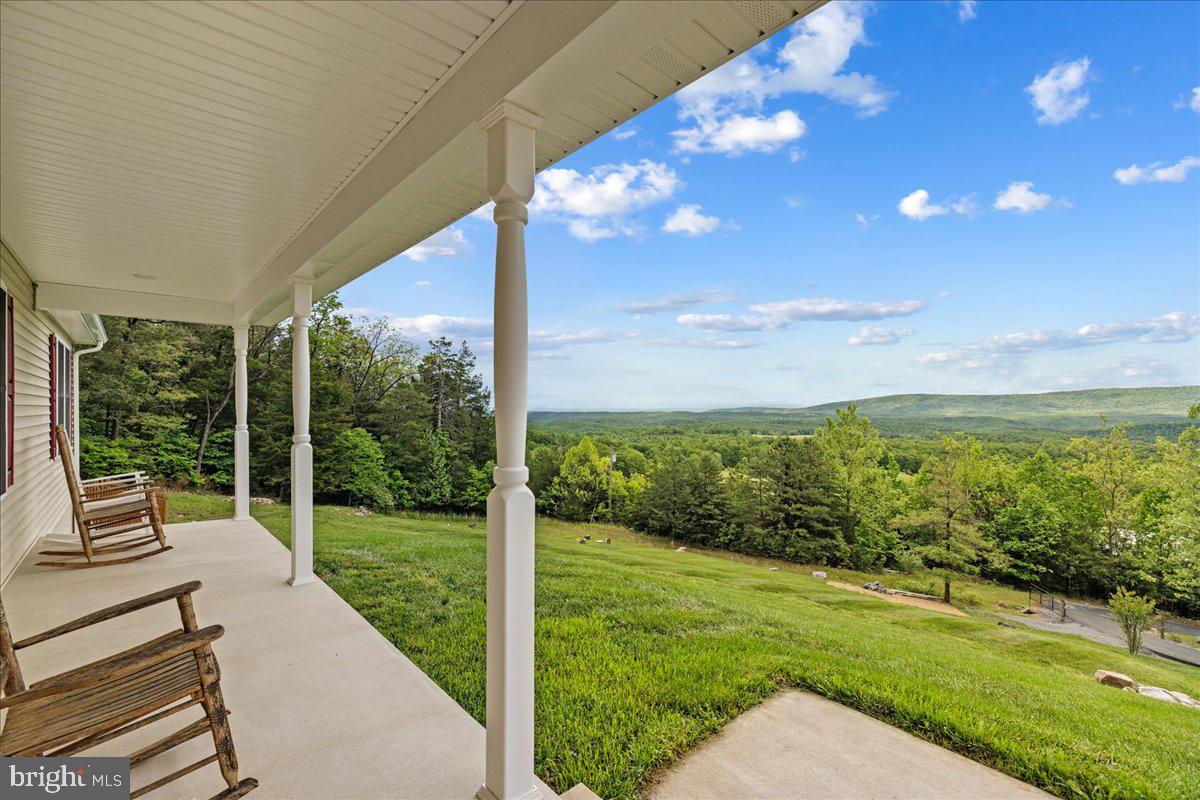 456 Brill Road Star Tannery, VA 22654 - Photo 4 of 38 Gallery Image 4