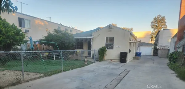 $875,000 | 7262 Amigo Avenue, Reseda, CA 91335