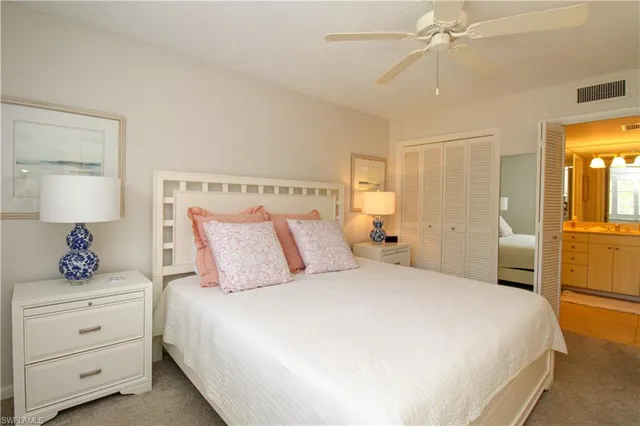 $7,000 | 333 4th Avenue South, Unit 202, Naples, FL 34102