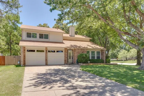 $3,200 | 602 Heatherwood Drive, Grapevine, TX 76051