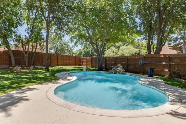 $3,200 | 602 Heatherwood Drive, Grapevine, TX 76051