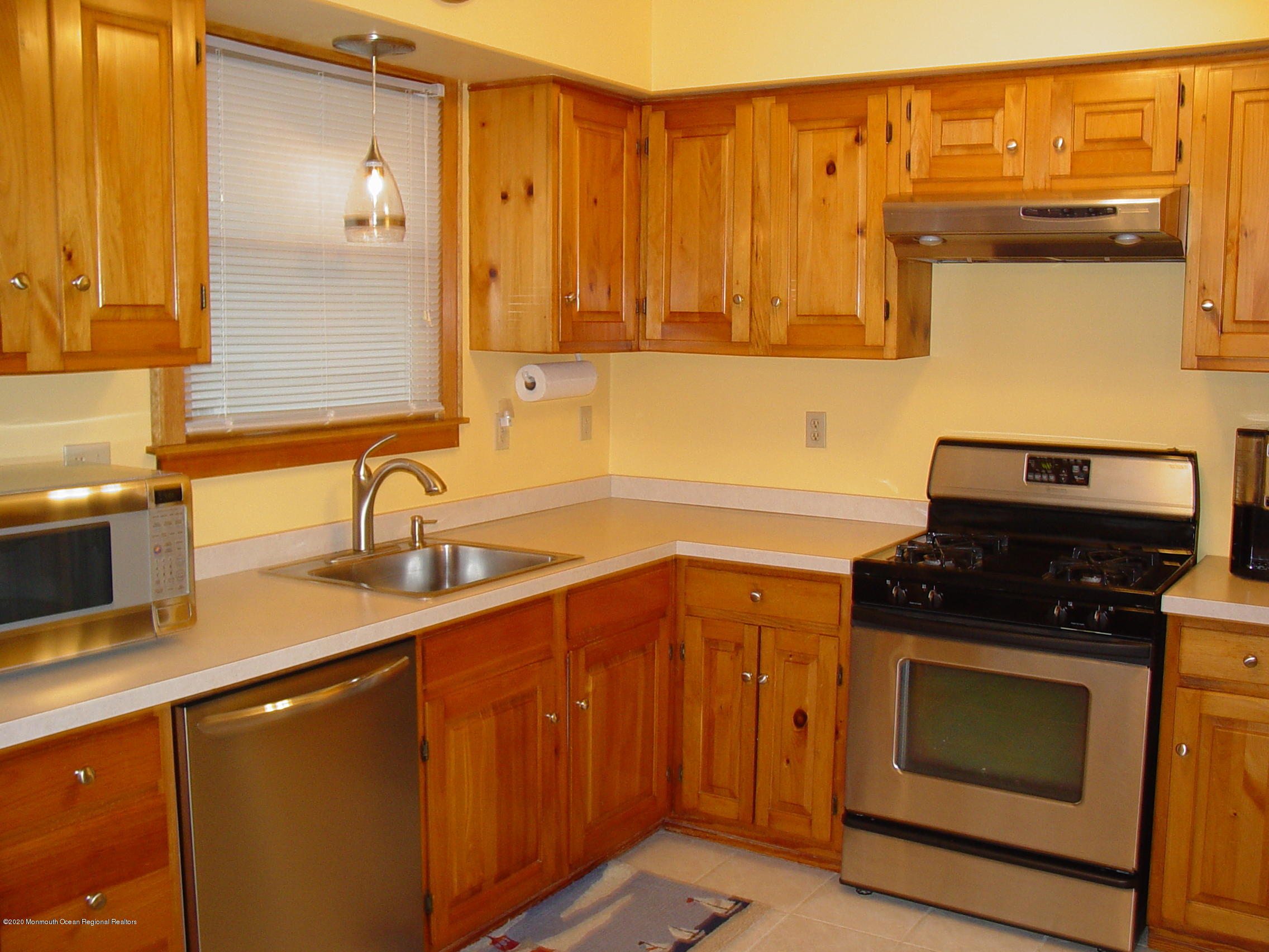 700 Oceanfront Lavallette, NJ 08735 - Photo 4 of 7 DSC03344