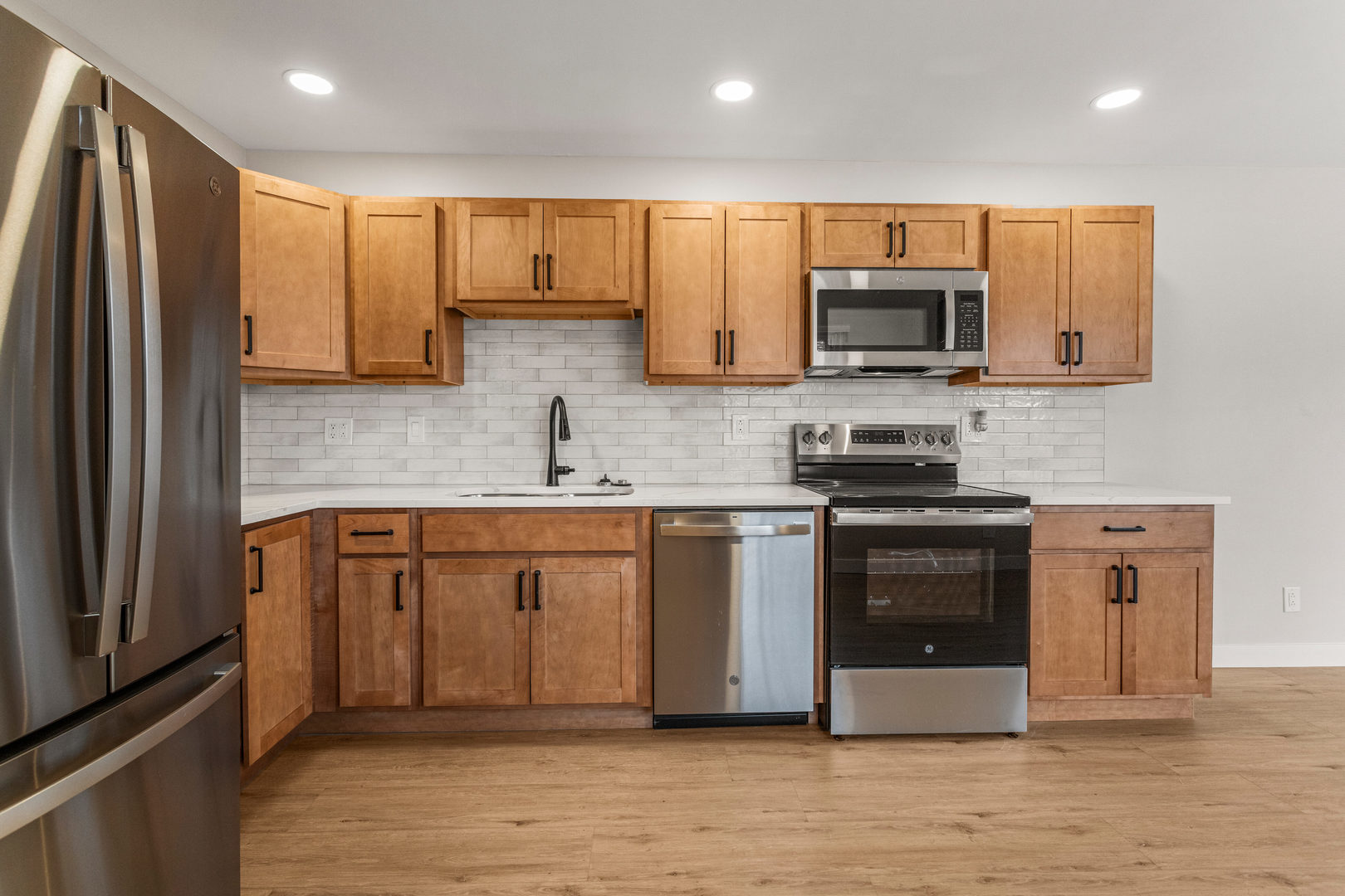 1710 Crescent Drive Champaign, IL 61821 - Photo 12 of 28