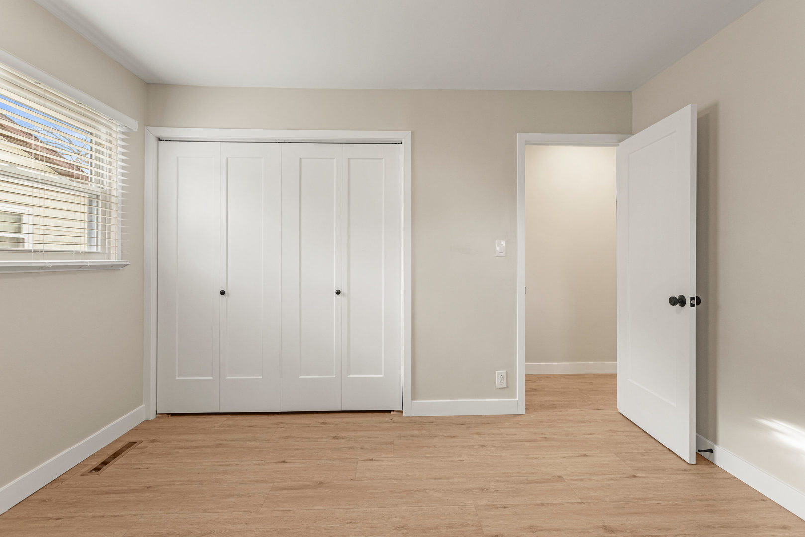 1710 Crescent Drive Champaign, IL 61821 - Photo 15 of 28