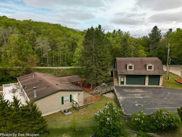 $324,900 | 5705 Centerline Road, Newaygo, MI 49337
