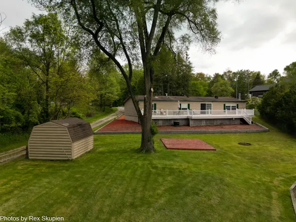 $324,900 | 5705 Centerline Road, Newaygo, MI 49337