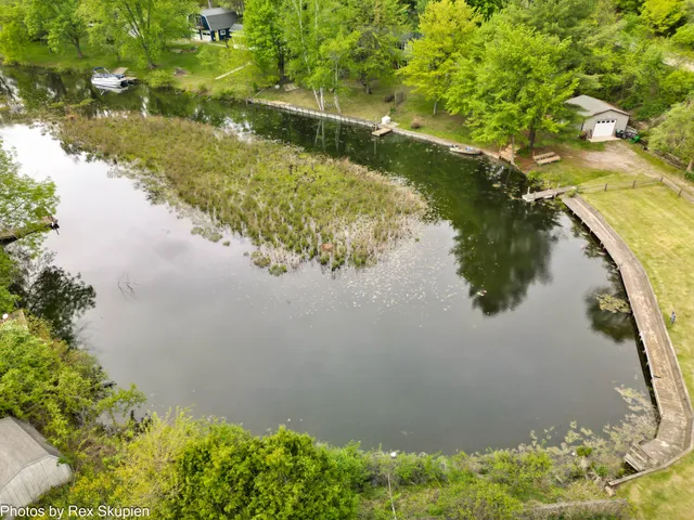 $324,900 | 5705 Centerline Road, Newaygo, MI 49337