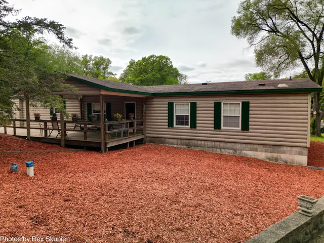 $324,900 | 5705 Centerline Road, Newaygo, MI 49337