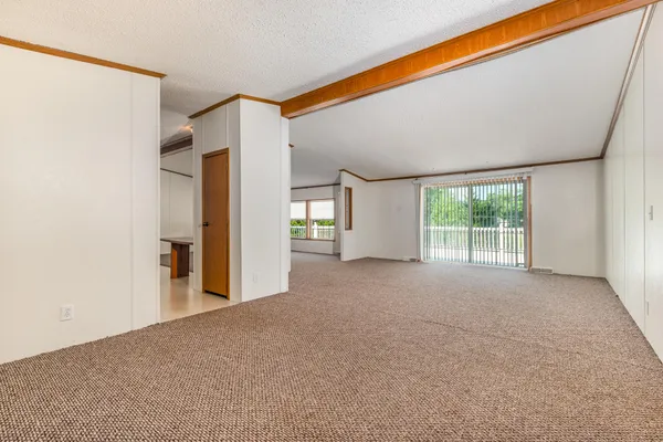 $324,900 | 5705 Centerline Road, Newaygo, MI 49337