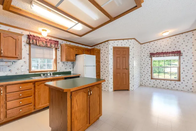 $324,900 | 5705 Centerline Road, Newaygo, MI 49337