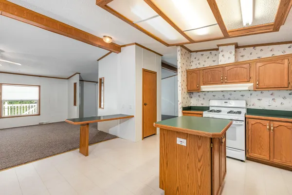 $324,900 | 5705 Centerline Road, Newaygo, MI 49337