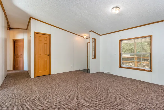 $324,900 | 5705 Centerline Road, Newaygo, MI 49337