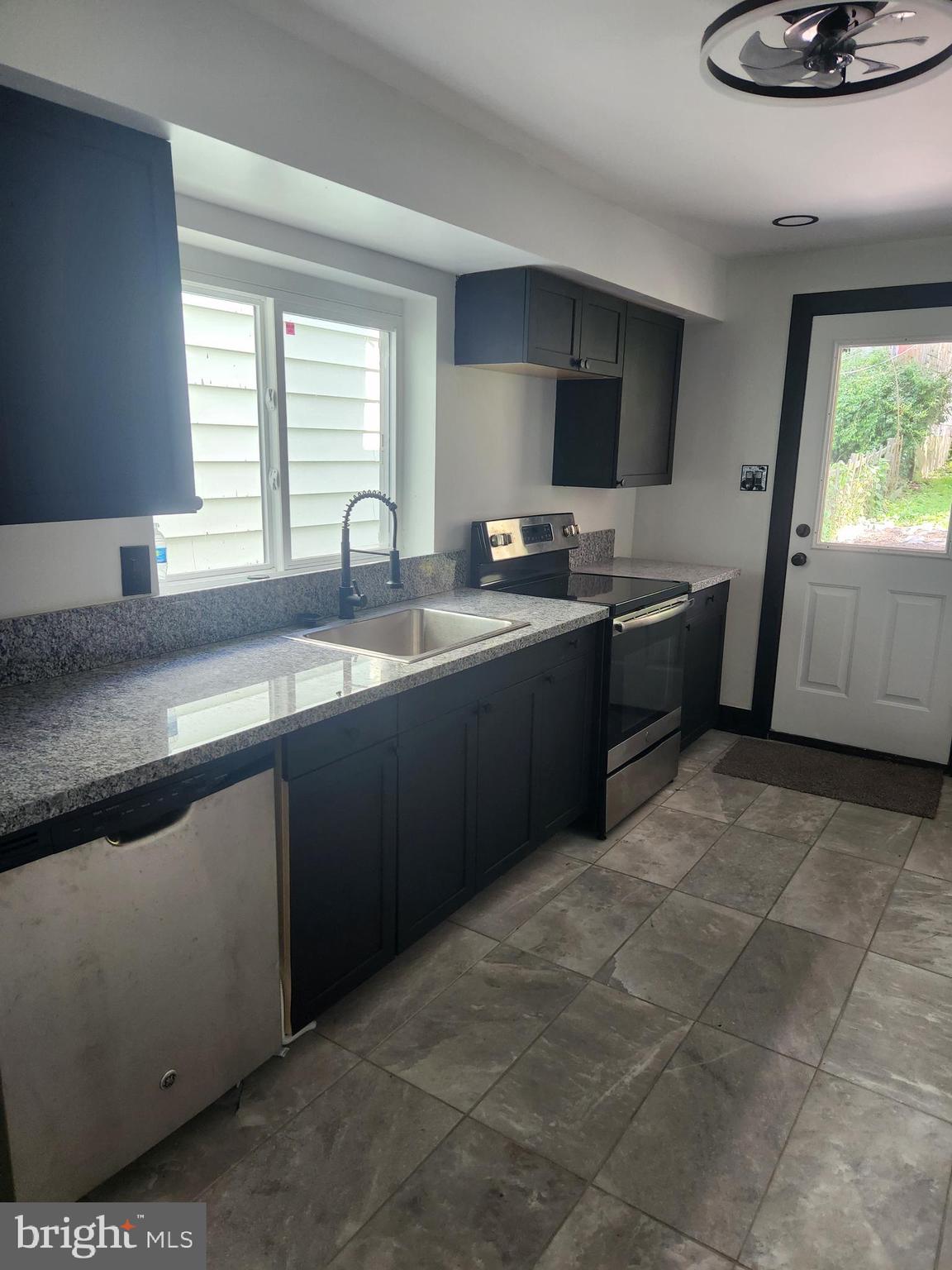 1420 Walnut Street Ashland, PA 17921 - Photo 11 of 32 Kitchen