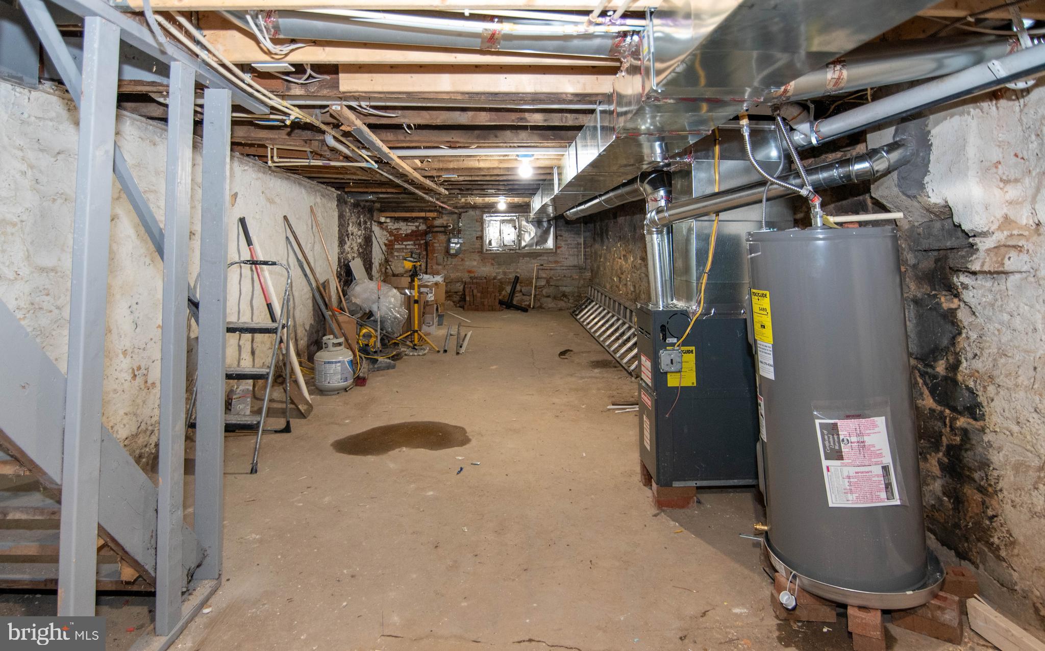 2557 West Baltimore Street Baltimore, MD 21223 - Photo 33 of 36