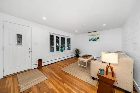 $599,900 | 2 Bailey Street, Methuen, MA 01844
