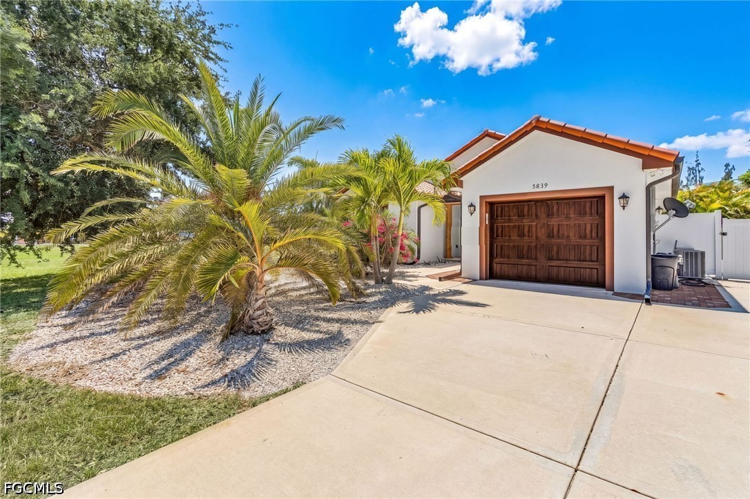 5839 Bonita Road Bokeelia, FL 33922 - Photo 3 of 32