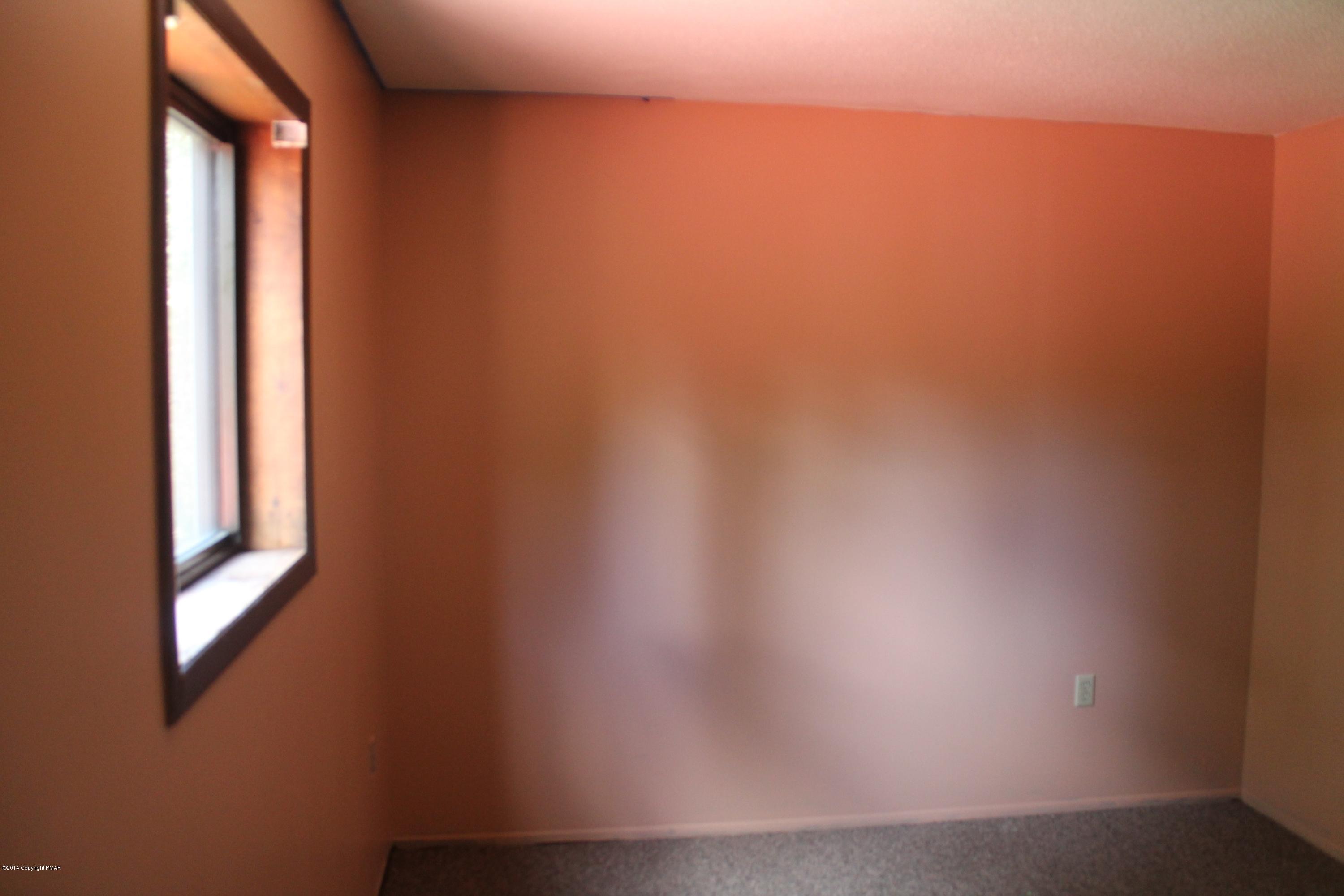 5138 Renaissance Lane Tobyhanna, PA 18466 - Photo 11 of 20 Bedroom