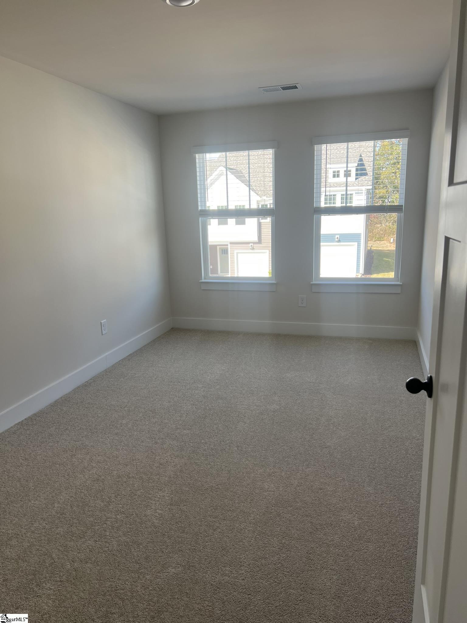 1327 Maplesmith Way Moore, SC 29369 - Photo 7 of 11